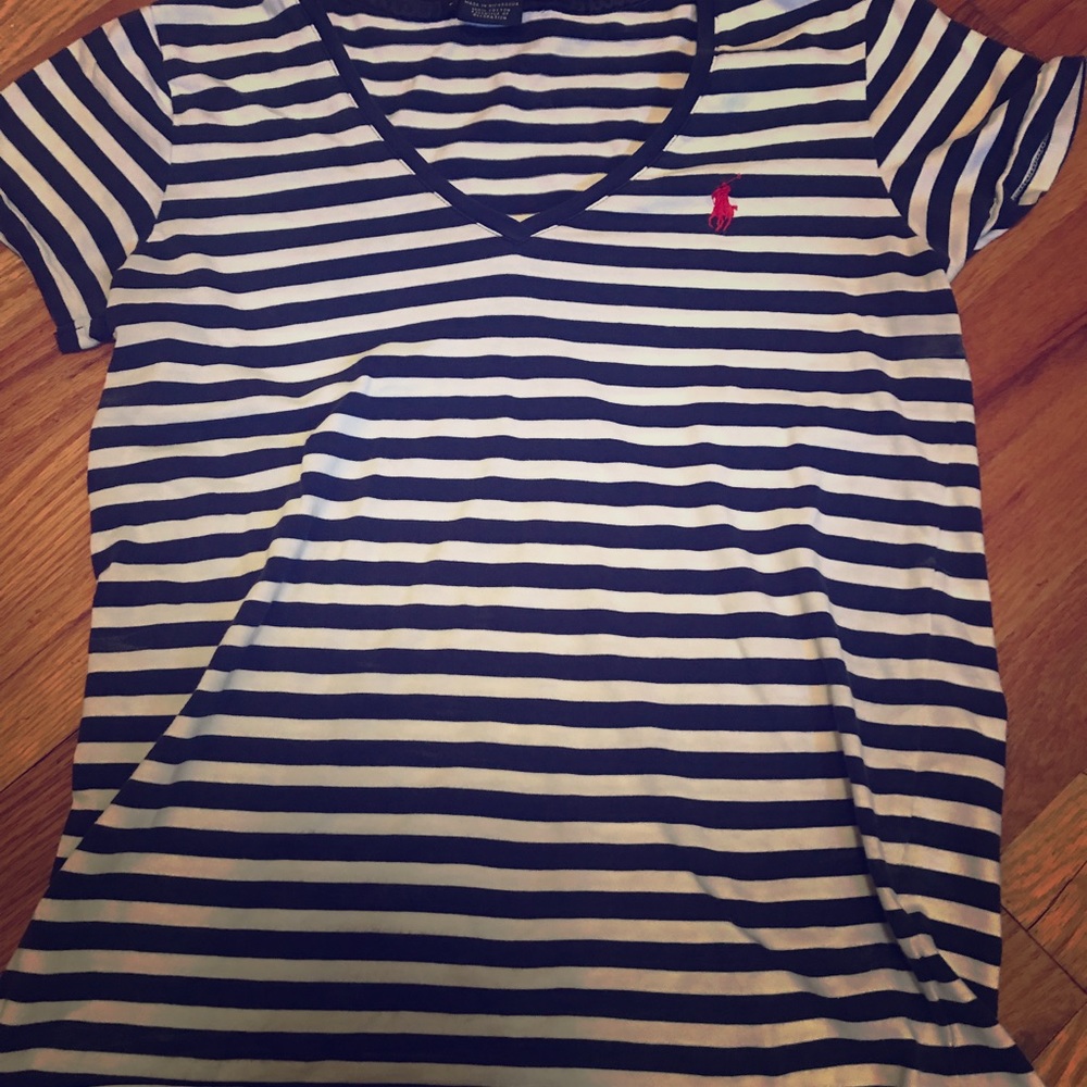 Women’s Dress Shirt.